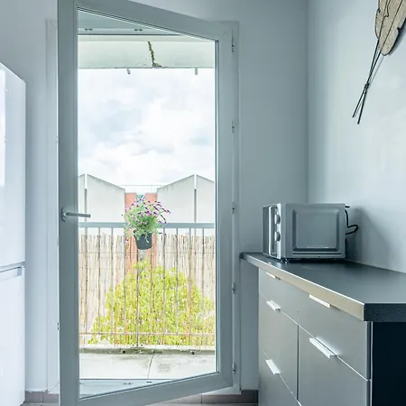 Apartment Les Ailes Du Vent - 10min Paris - Parking Montreuil (Seine-Saint-Denis)